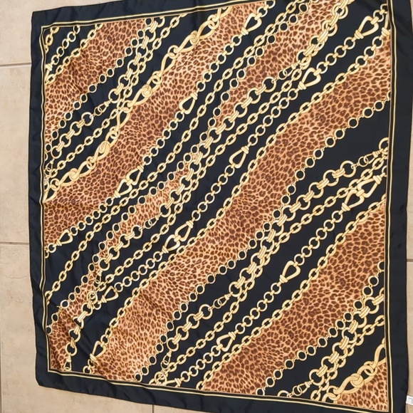 Vintage Equestrian Polyester Scarf 34x34 - Picture 2 of 4